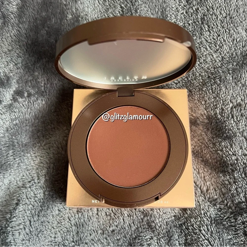 🌞Jaclyn Cosmetics Sun Bathe Pressed Bronzer🌞